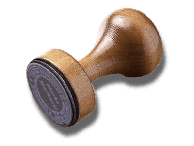 Ștampilă de traducător autorizat de Ministerul Justiției, utilizată pentru autentificarea traducerilor oficiale